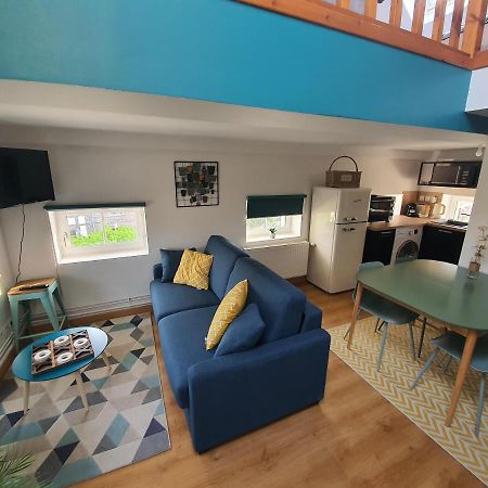 Appartement Scandy En Centre Ville Honfleur Avec Parking Luaran gambar