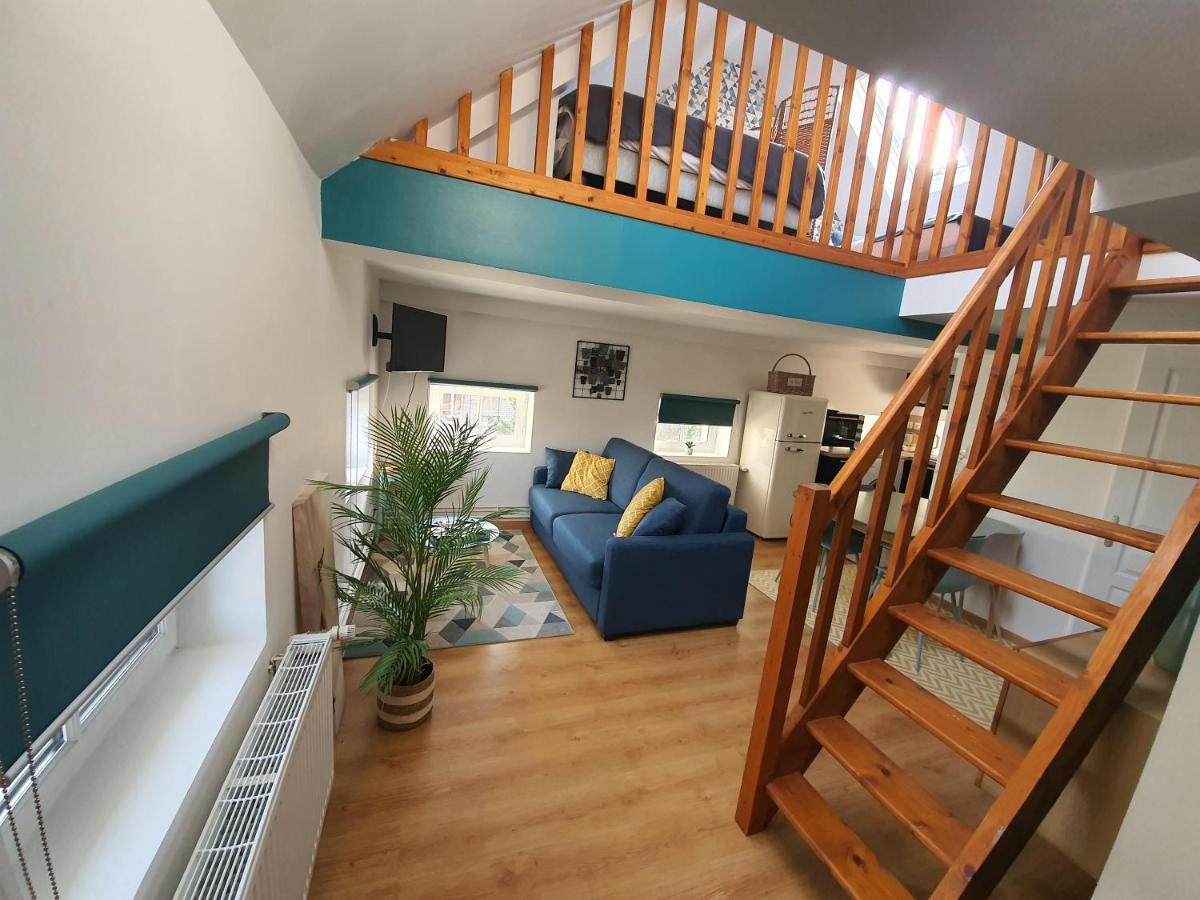 Appartement Scandy En Centre Ville Honfleur Avec Parking Luaran gambar