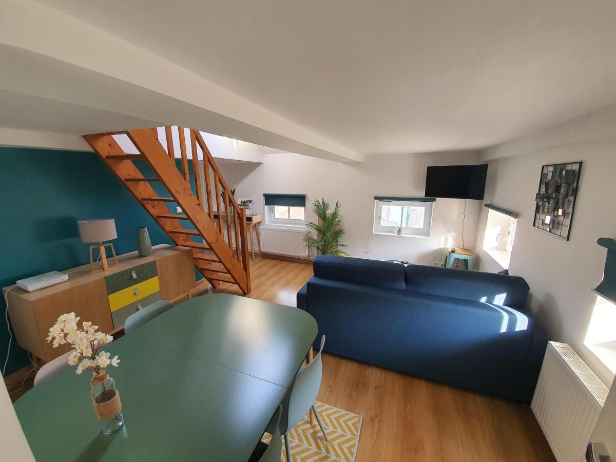 Appartement Scandy En Centre Ville Honfleur Avec Parking Luaran gambar